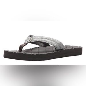 Reef Women's Star Dreams II Sandal, Silver Size 11